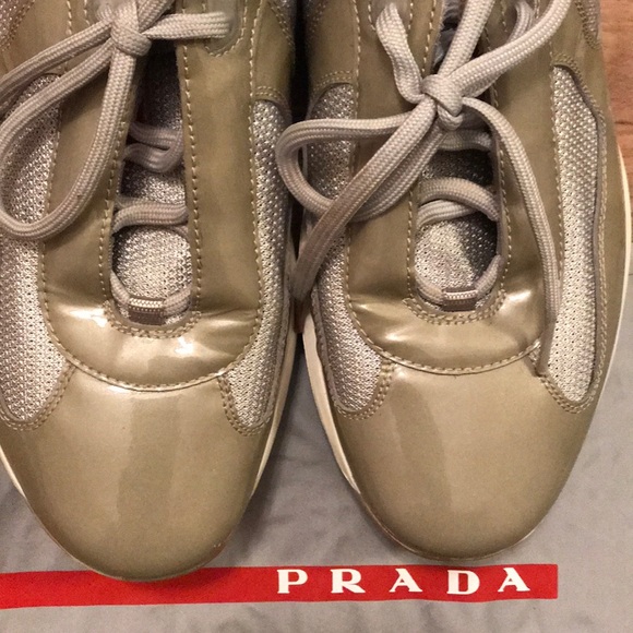 Prada Grey patent leather low sneaker. Size 12 - Picture 8 of 8